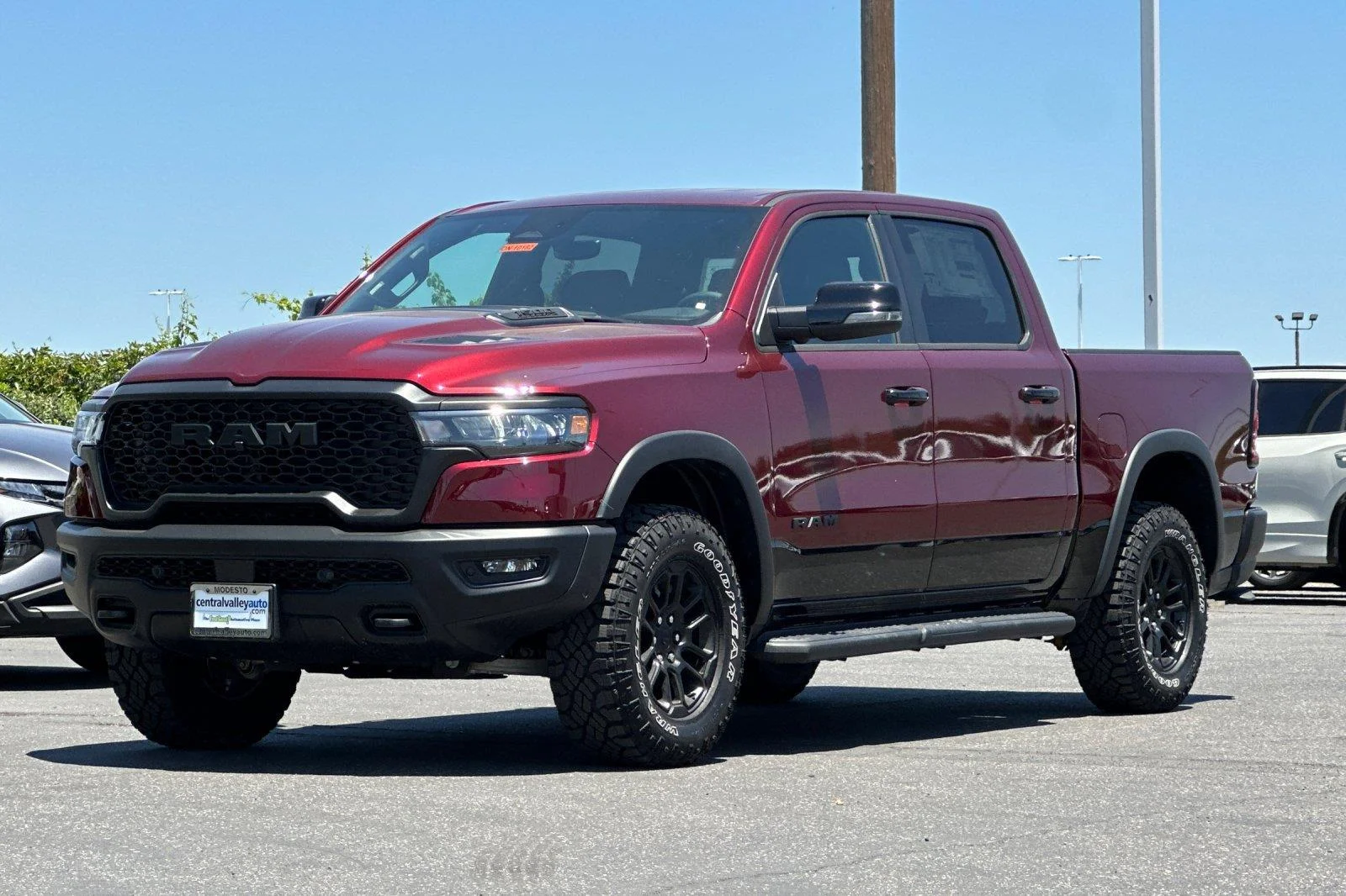 2026 RAM 1500 Rebel - Photo 8