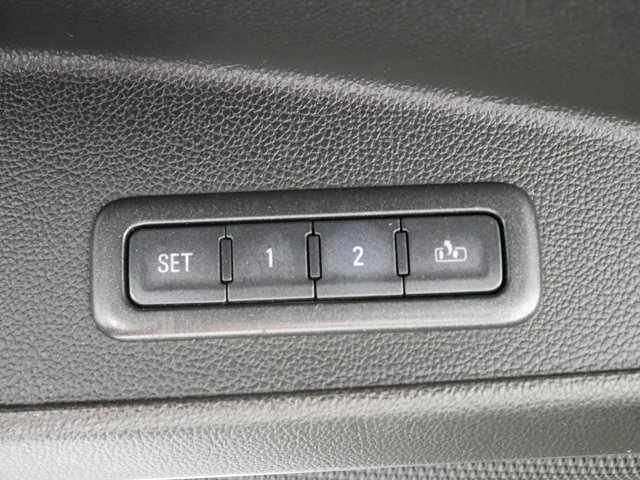 Used 2016 Summit White GMC SLT image 30