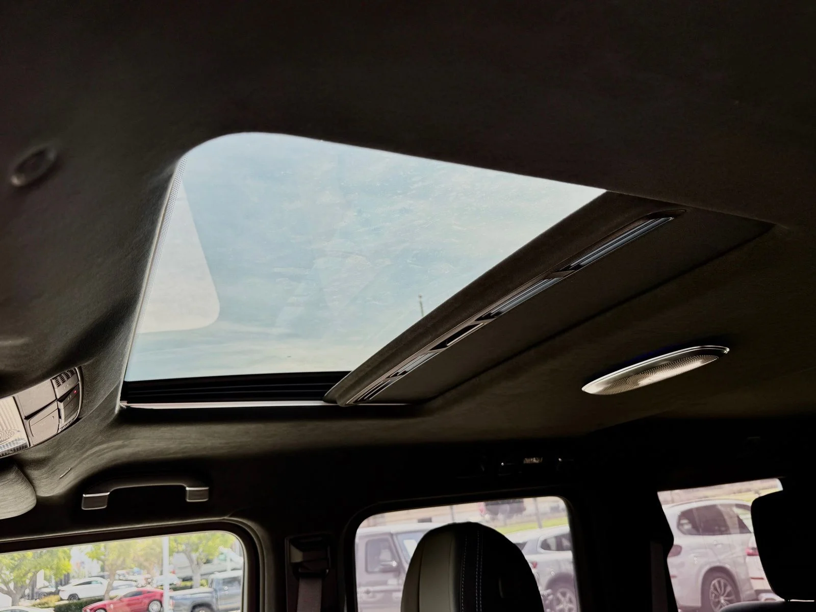 2025 Mercedes-Benz G-Class G580 - Photo 20