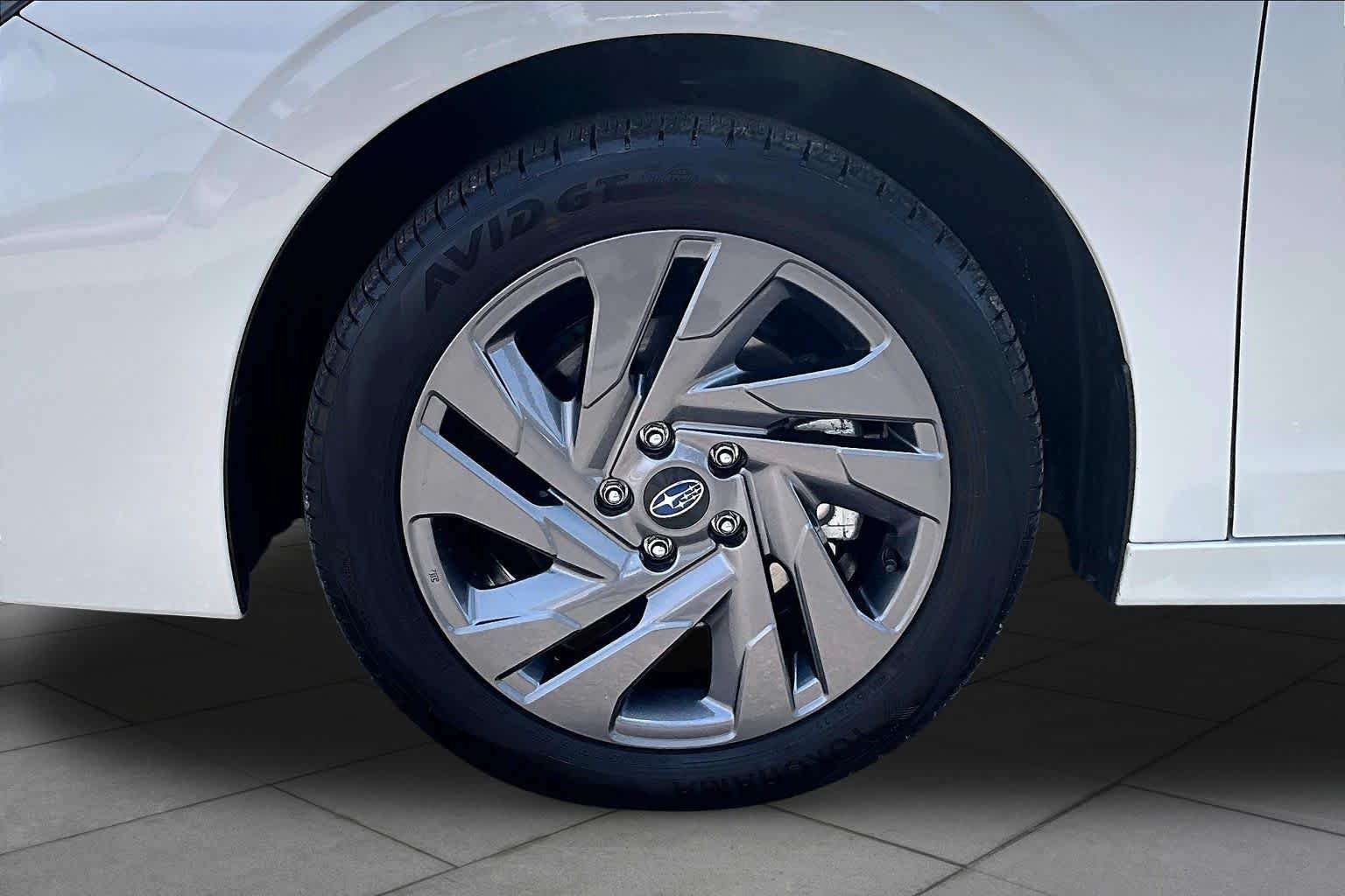 Used 2025 Crystal White Pearl Subaru Sport image 11