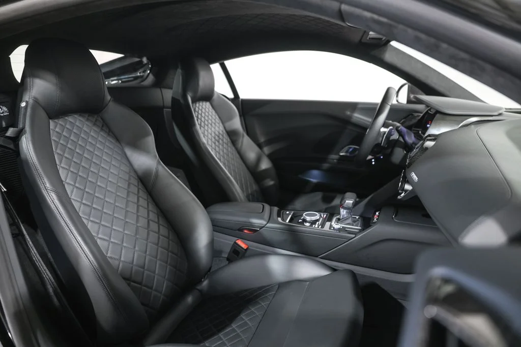 Used 2020 Black Audi V10 performance image 22