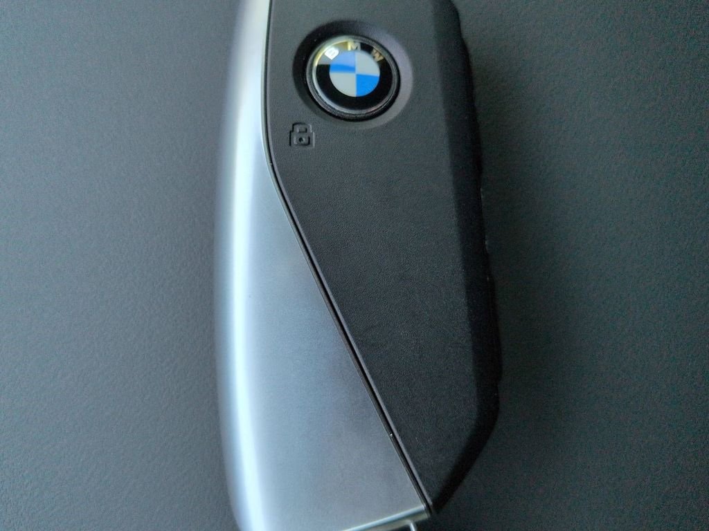 New 2026 Gray Metallic BMW 30 xDrive image 30