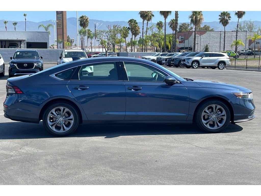 Used 2024 Canyon River Blue Metallic Honda EX image 7