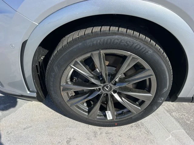 Used 2024 Silver Lexus 350 F Sport Handling image 10