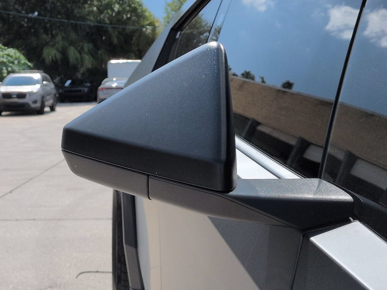 Used 2024 Stainless Steel Tesla Base image 12