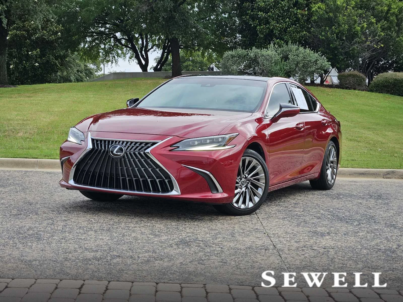2025 Lexus ES 350 350 Ultra Luxury's photo