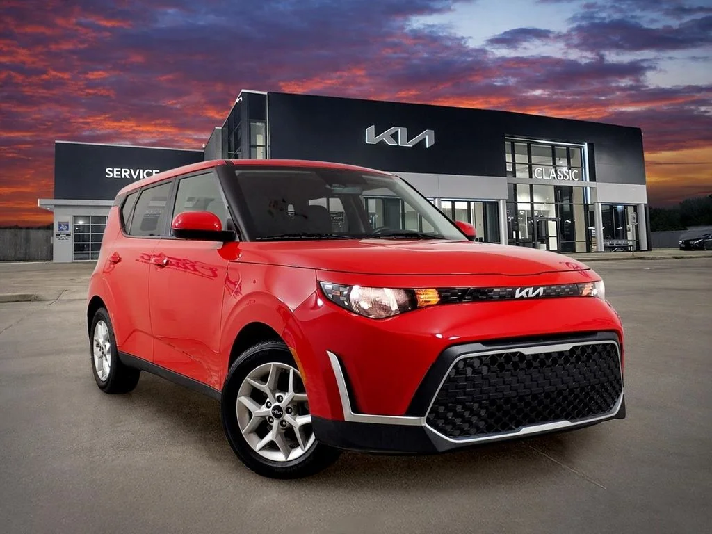 Certified Used 2024 Red Kia LX image 1