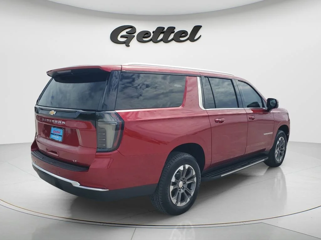 Used 2025 Radiant Red Tintcoat Chevrolet LT image 5