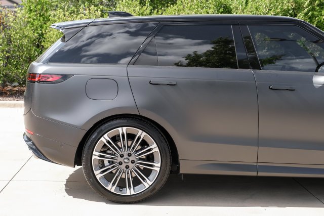 Used 2025 Gray Land Rover Dynamic SE image 11