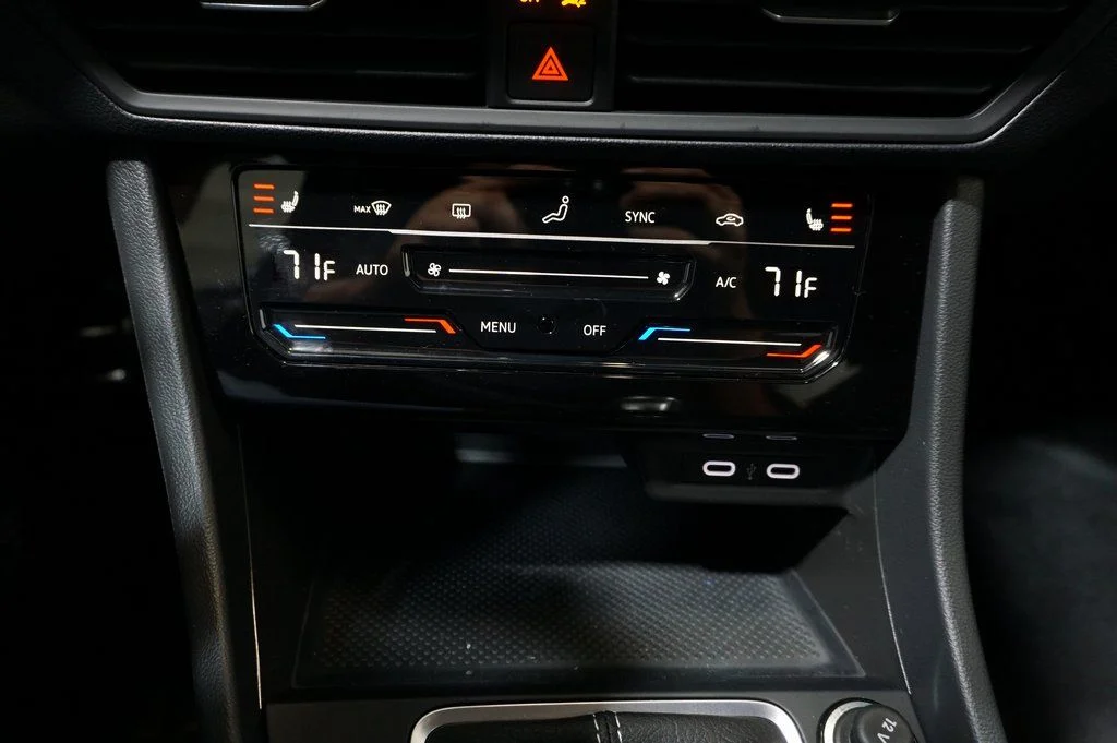 New 2026 Gray Volkswagen 1.5T Sport image 15