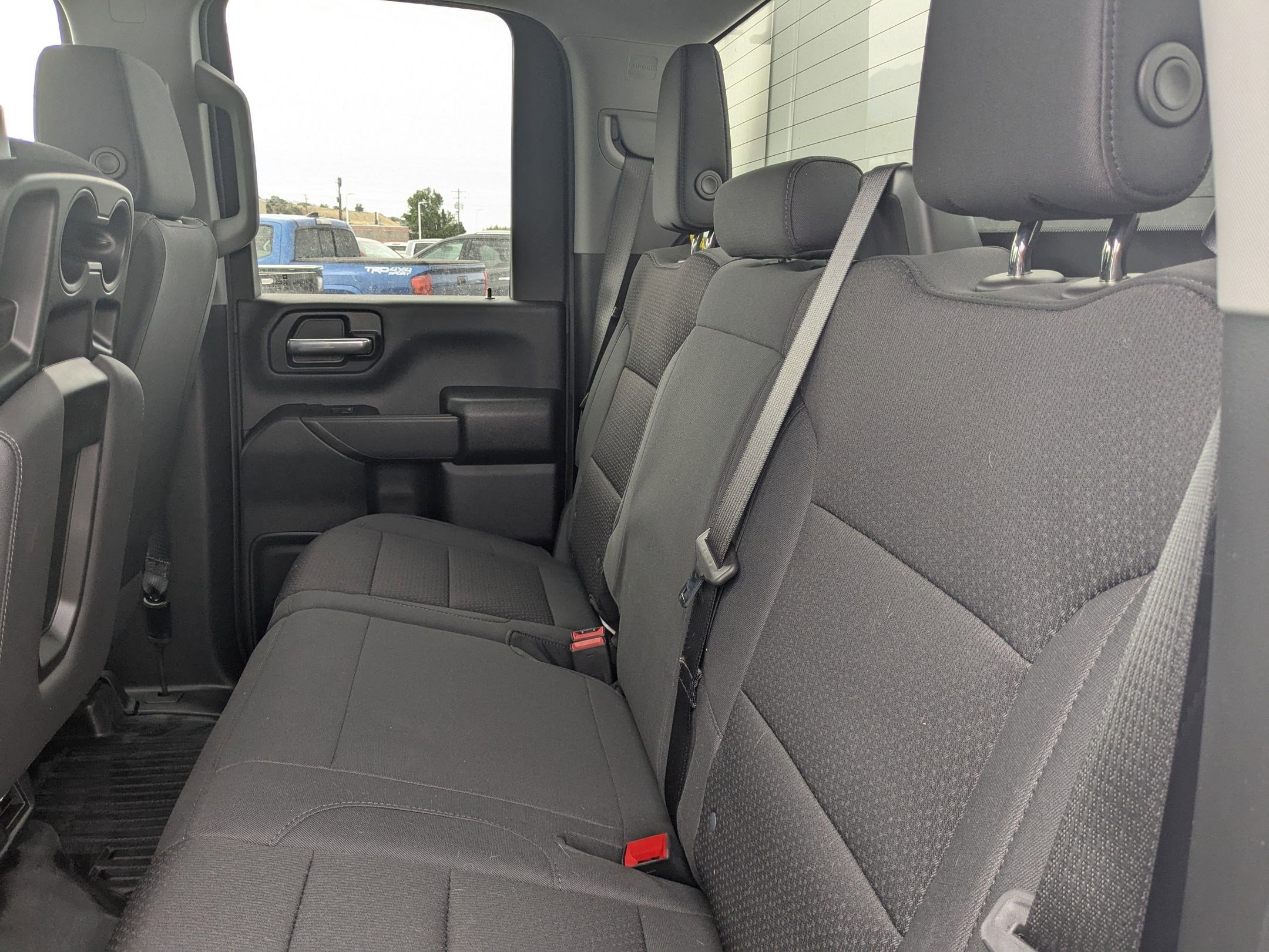 2025 GMC Sierra 2500HD Pro - Photo 16