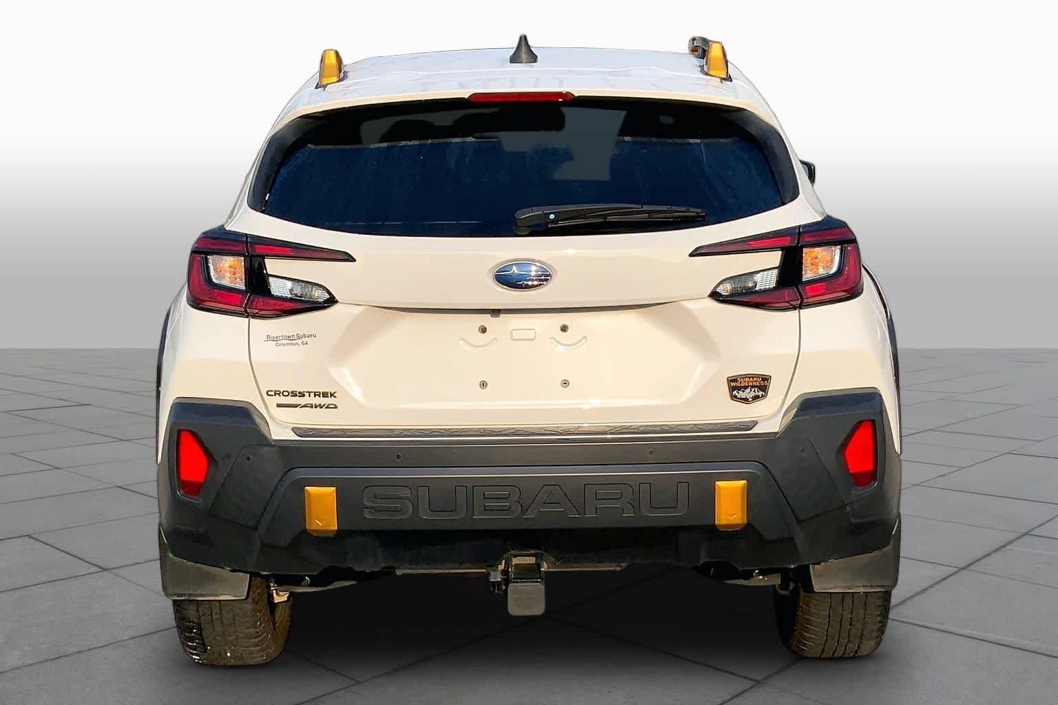 Used 2024 Crystal White Pearl Subaru Wilderness image 5