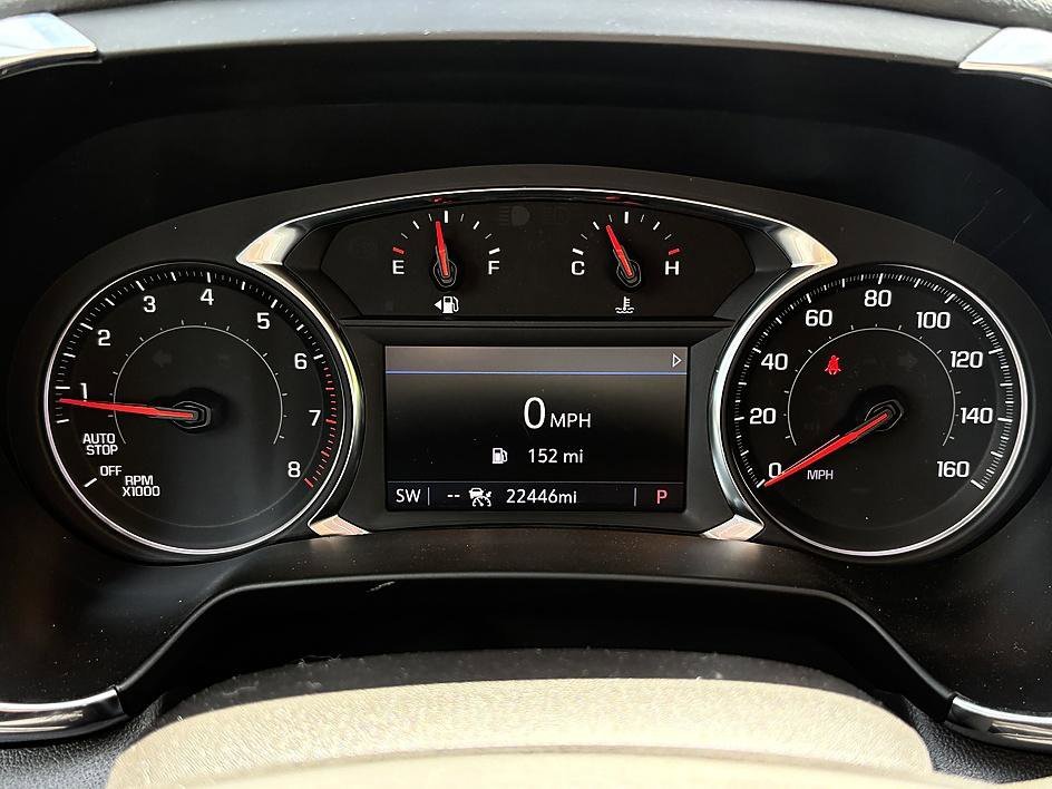 Used 2024 Sterling Gray Metallic Chevrolet LT image 19