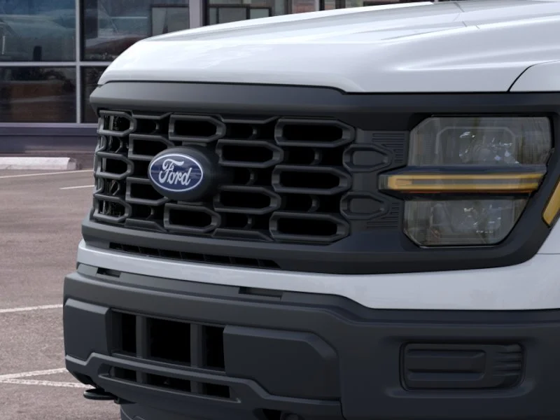 New 2026 Oxford White Ford XL image 17