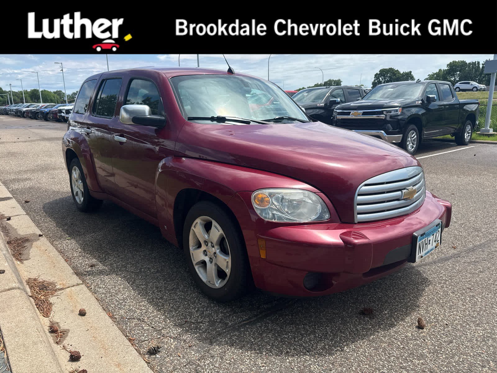 Used 2007 Sport Red Metallic Chevrolet LT image 1
