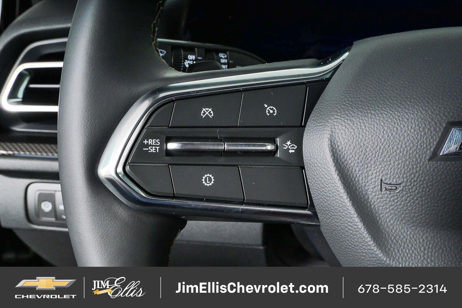 2027 Chevrolet Traverse Z71 - Photo 10