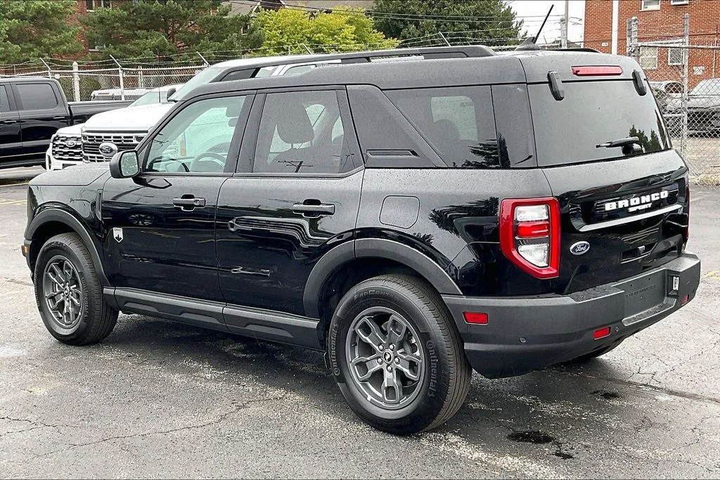 Certified Used 2023 Shadow Black Ford Big Bend image 10