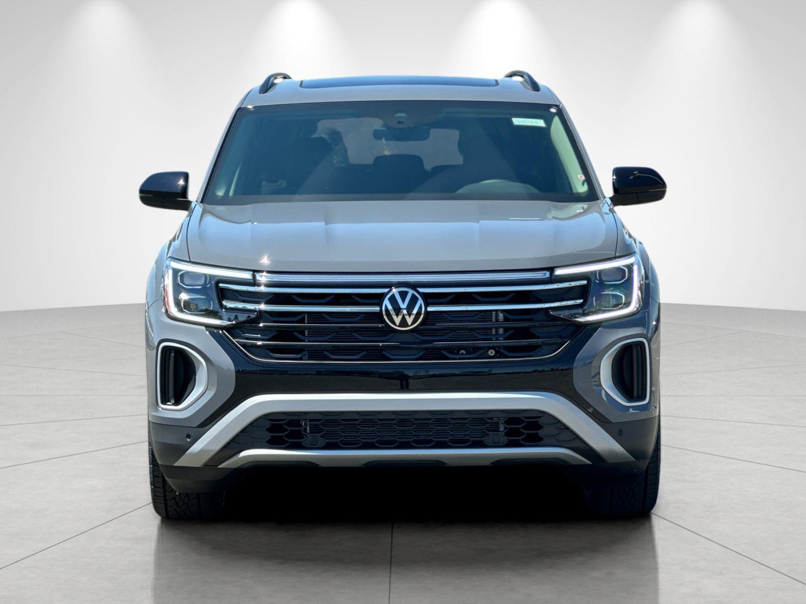 New 2026 Pure Gray Volkswagen 2.0T Peak Edition image 8