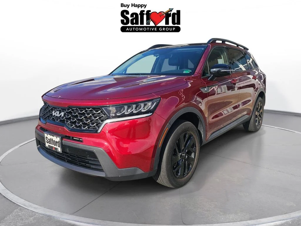 Used 2022 Red Kia S image 1