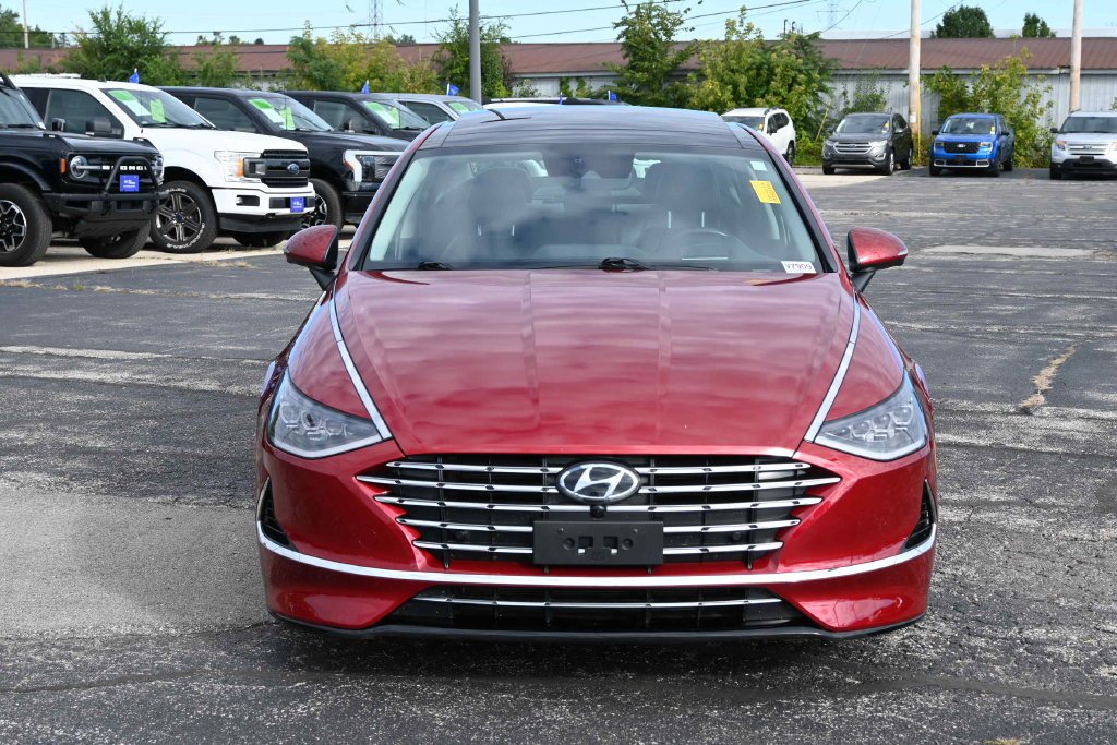 Used 2023 Red Hyundai Limited image 6