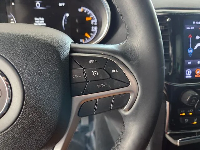 Certified Used 2020 Gray Jeep Altitude image 29