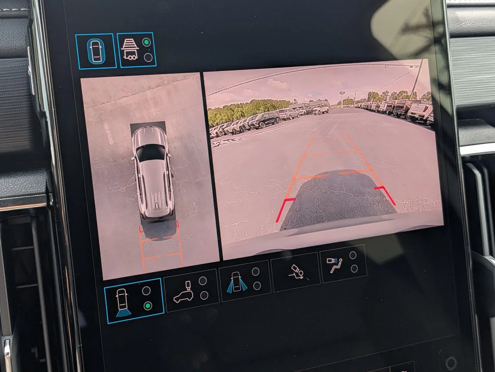 New 2027 Sterling Metallic GMC Elevation image 17