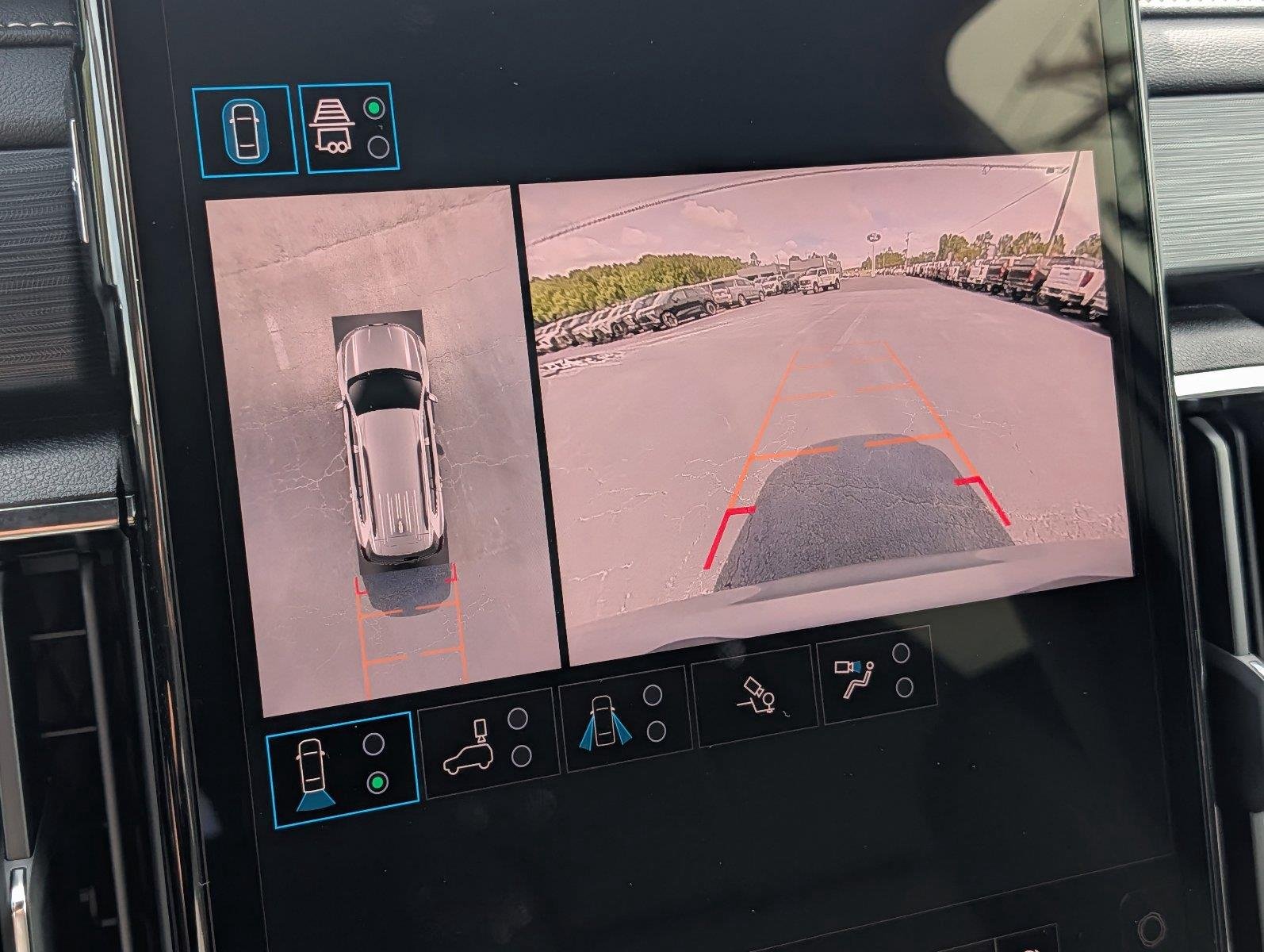 New 2027 Sterling Metallic GMC Elevation image 17