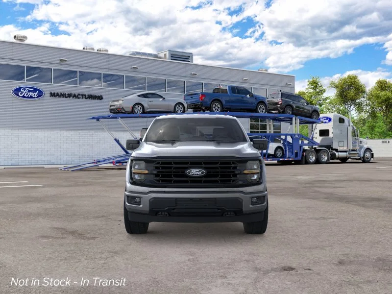 New 2026 Carbonized Gray Metallic Ford XLT image 6