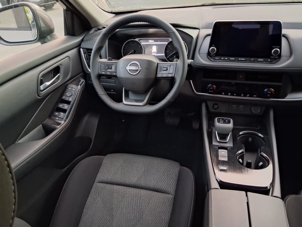 New 2027 Gray Nissan SV image 7