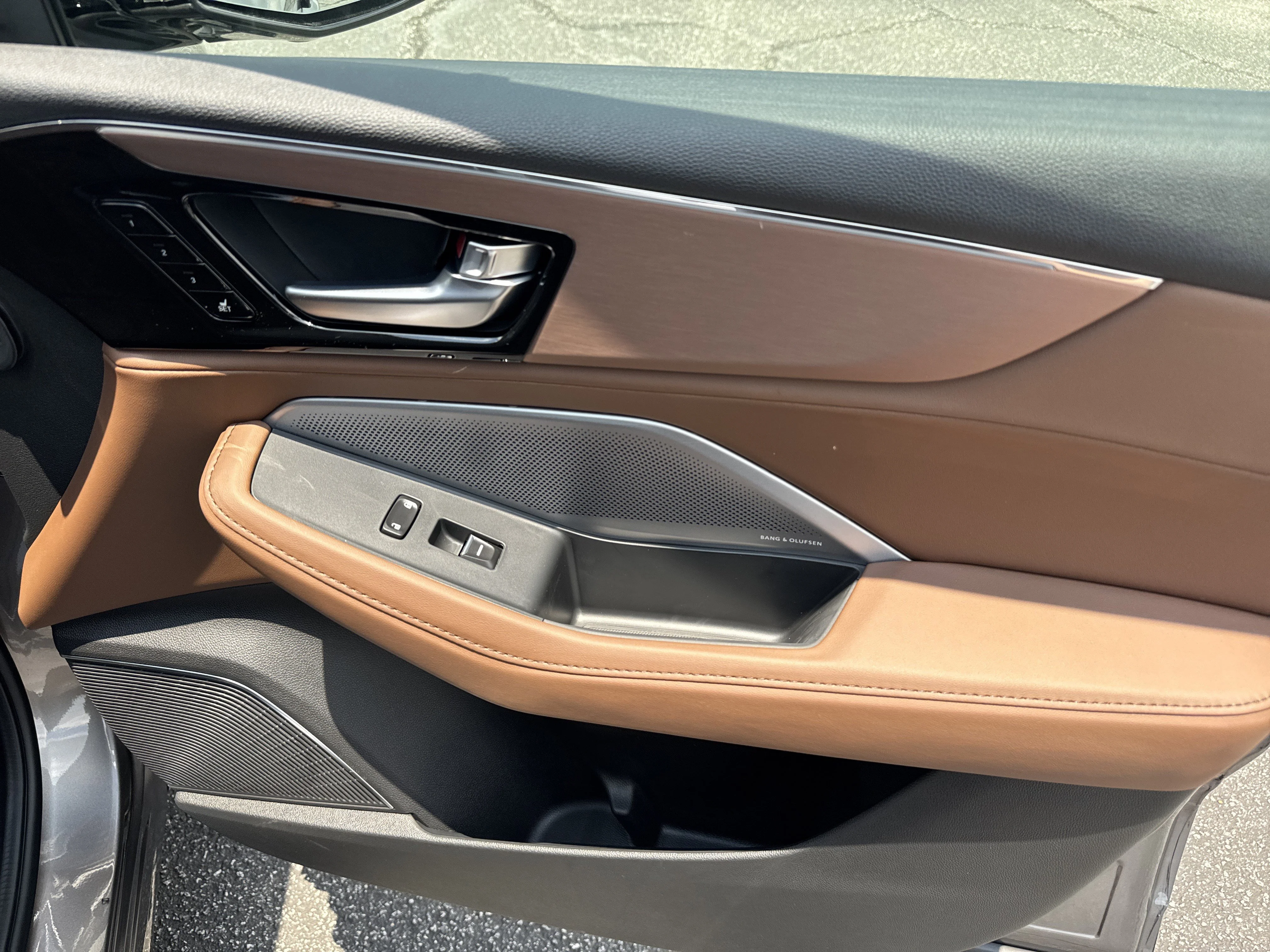 New 2026 Liquid Carbon Metallic Acura w/Technology Package image 14