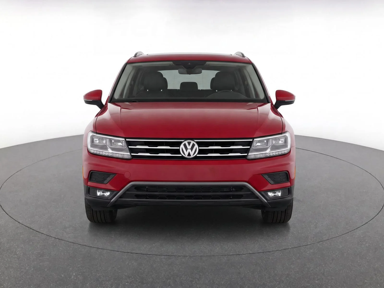 Used 2018 Cardinal Red Metallic Volkswagen 2.0T SEL image 5