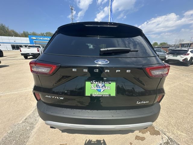 Used 2023 Black Ford Active image 33