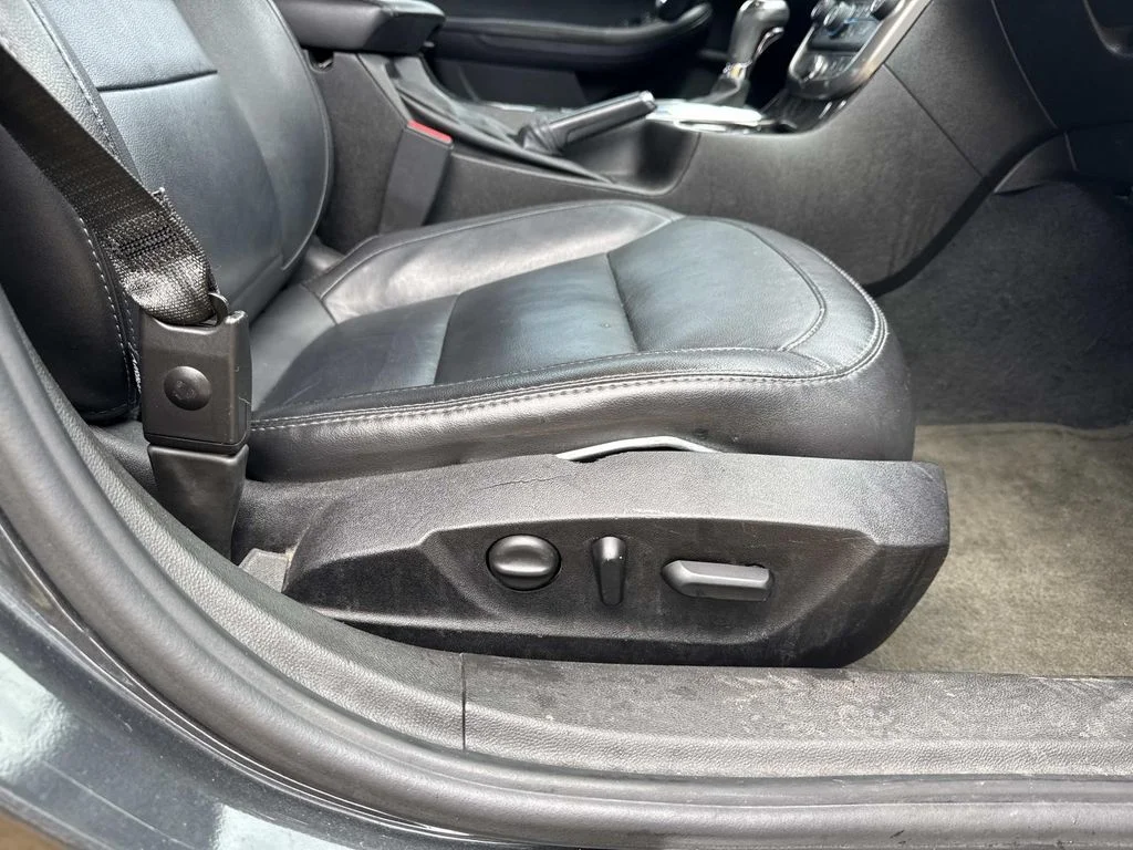 Used 2015 Gray Chevrolet LTZ image 11