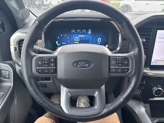 Certified Used 2024 Oxford White Clearcoat Ford Lariat image 20