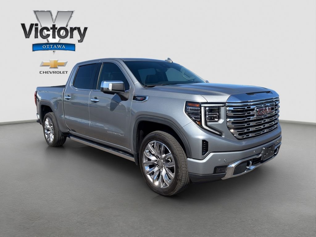 Used 2024 Silver GMC Denali image 19