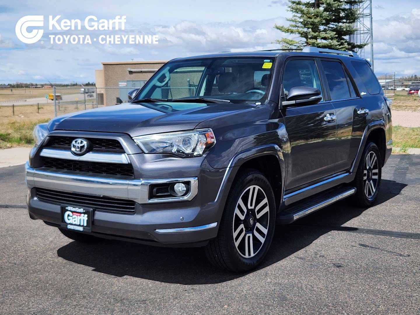 2016 Toyota 4Runner Limited 4x4 V6's photo