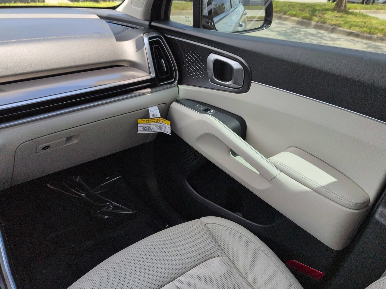 New 2026 Wolf Gray Kia S image 19