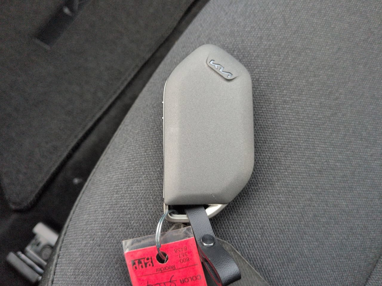 New 2026 Steel Gray Kia LXS image 31