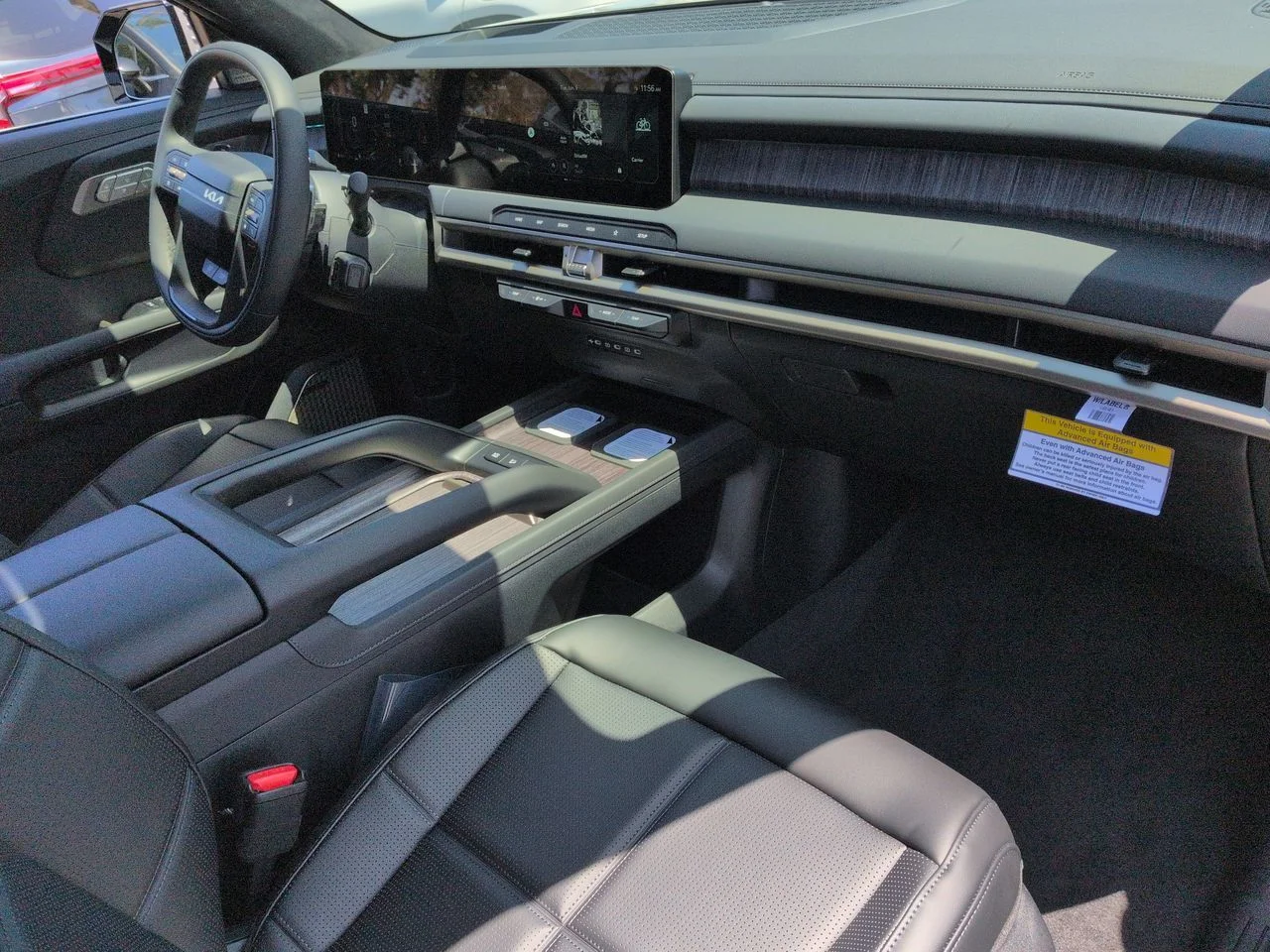 New 2027 Wolf Gray Kia SX-PRESTIGE image 30