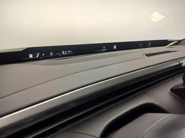 New 2027 Black Sapphire Metallic BMW  image 15