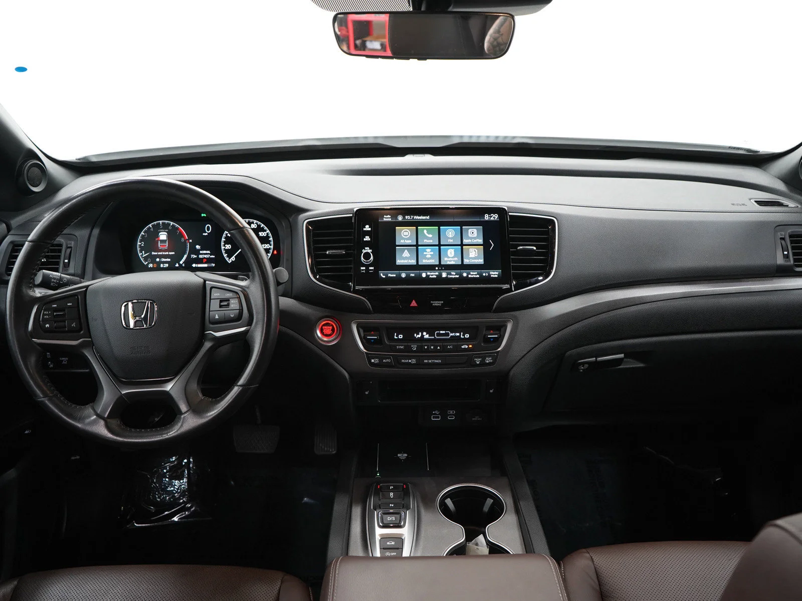 Used 2025 White Honda ridgeline image 16