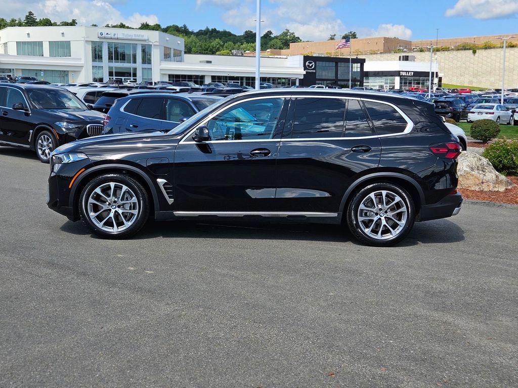 Certified Used 2026 Black Sapphire Metallic BMW xDrive50e image 4