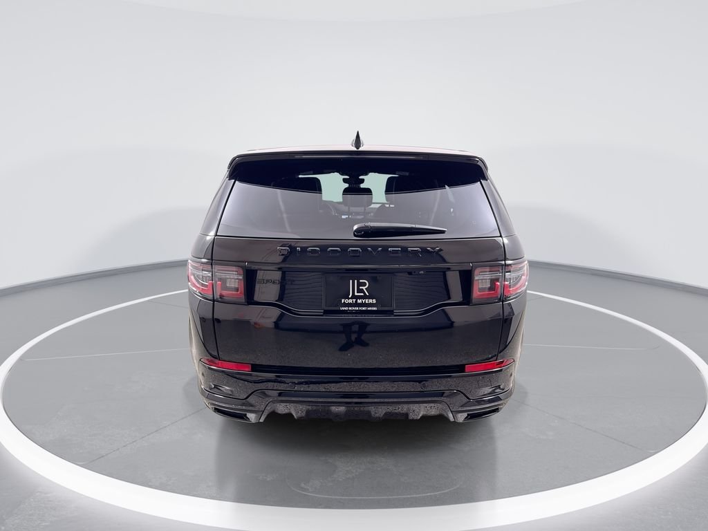 Certified Used 2025 Black Land Rover SE image 7