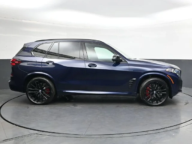 Certified Used 2026 Blue BMW M60i image 3