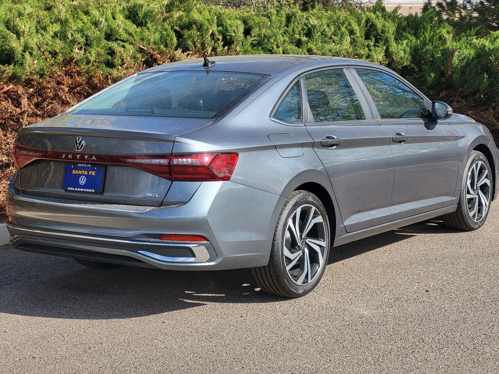 New 2026 Platinum Gray Metallic Volkswagen 1.5T SEL image 4
