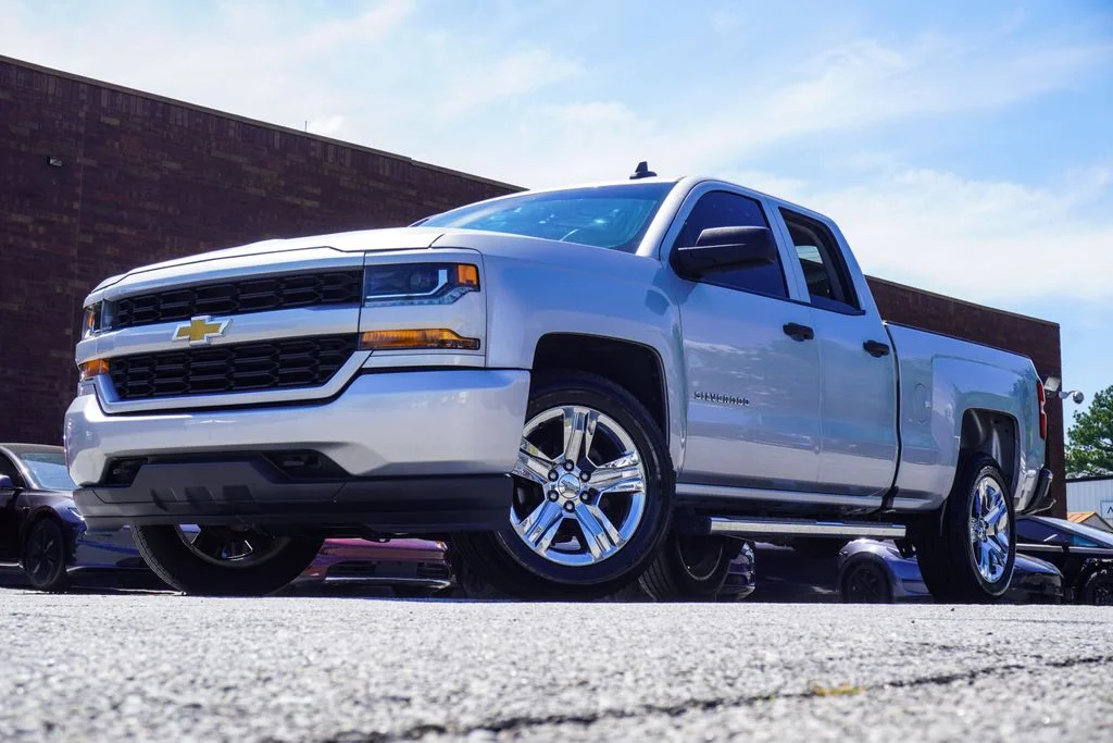 2018 Chevrolet Silverado 1500 Custom Double Cab Std Box's photo