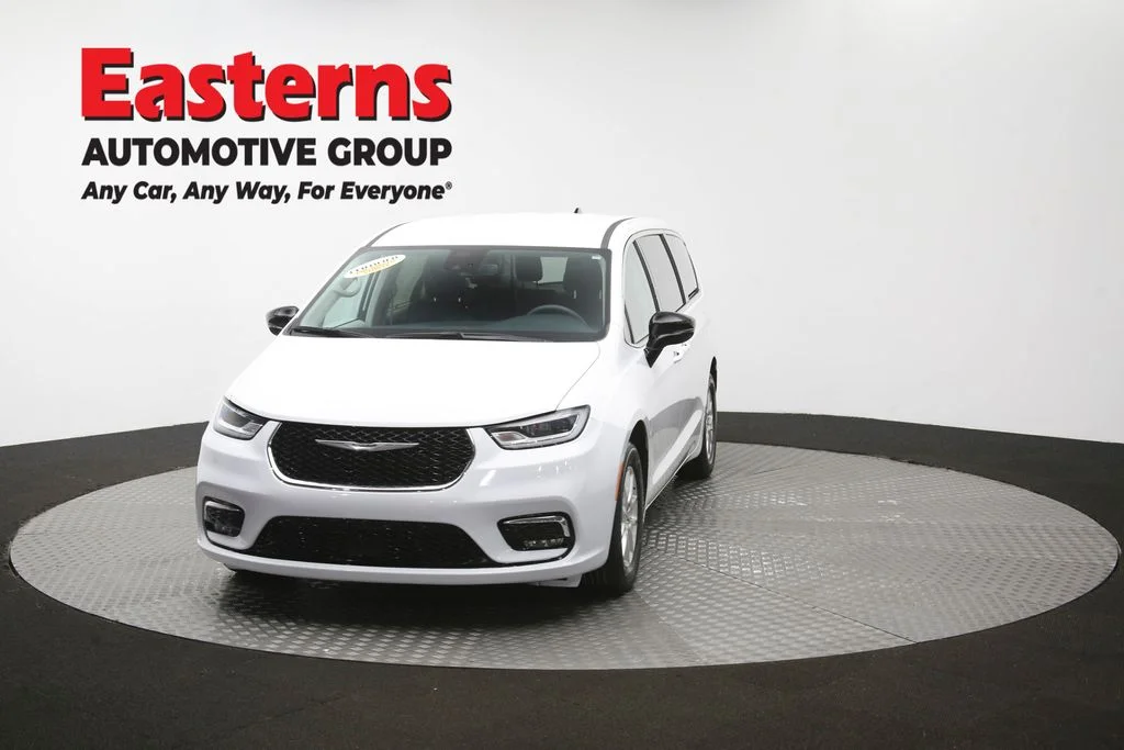 Used 2024 White Chrysler Touring L image 54