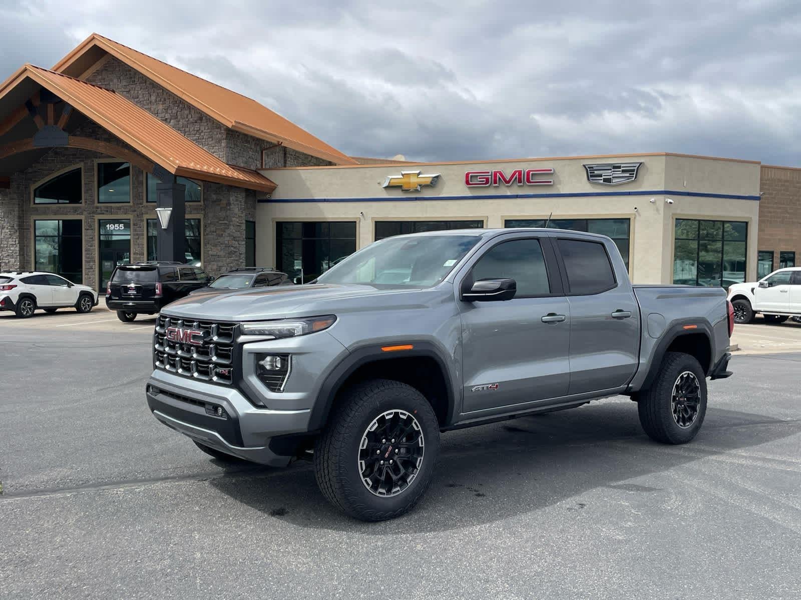 2026 GMC Canyon 4WD AT4 Crew Cab Short Box's photo