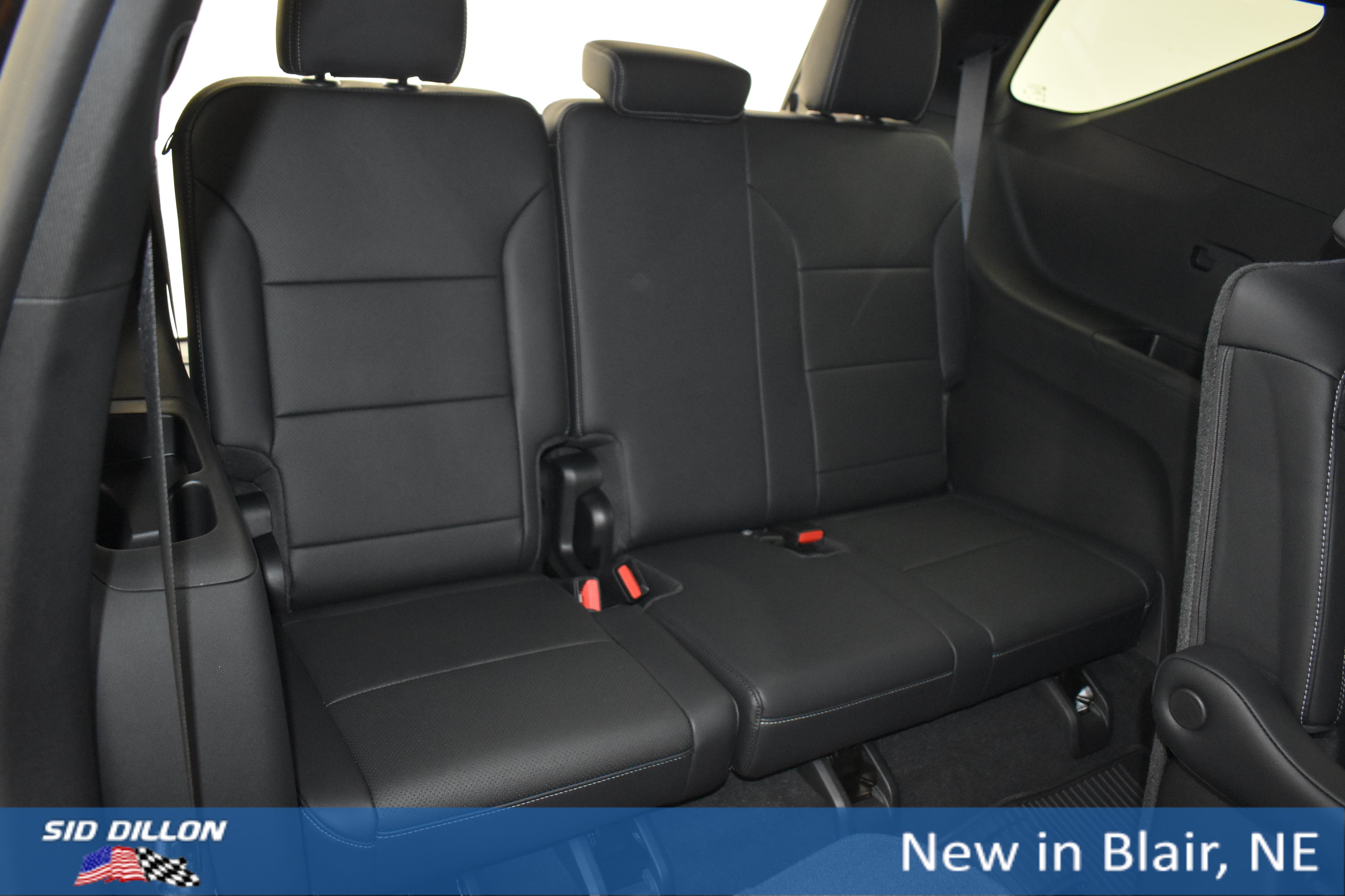 2026 Chevrolet Traverse LT - Photo 11