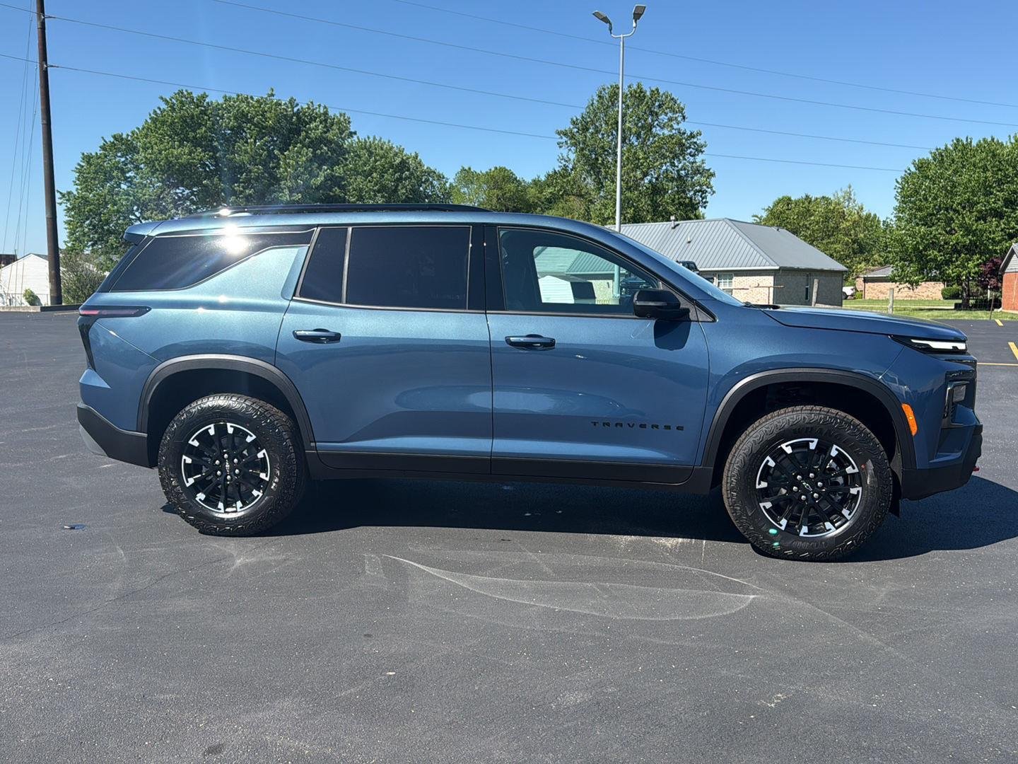 New 2026 Lakeshore Blue Metallic Chevrolet Z71 image 9